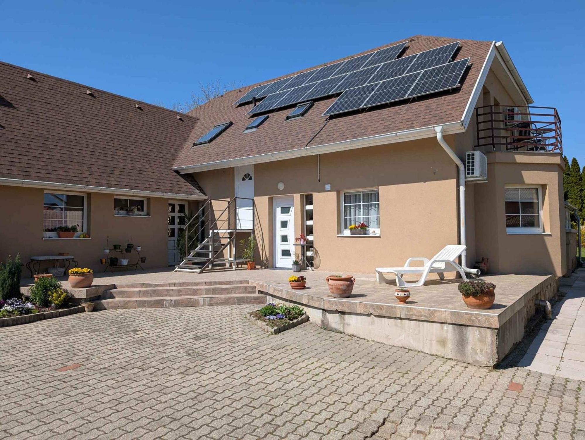 In Siofok/balaton 35459